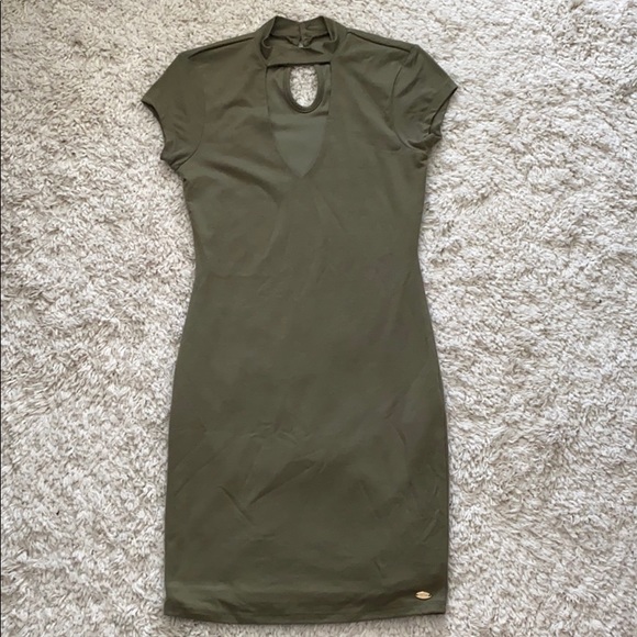 Army green Guess dress. - Picture 1 of 2